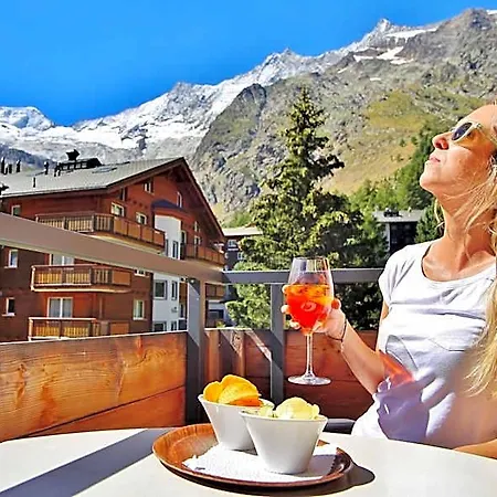 Elite Alpine - & Breakfast サース フェー