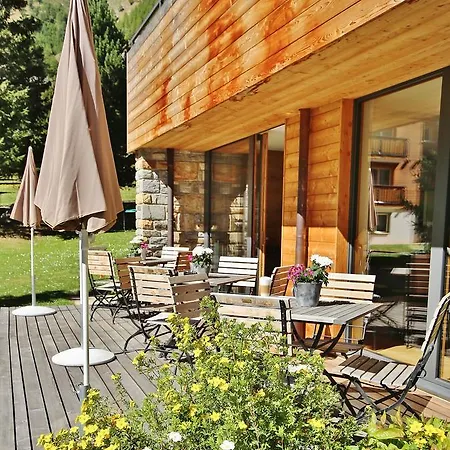 Elite Alpine - & Breakfast Hotel 4*