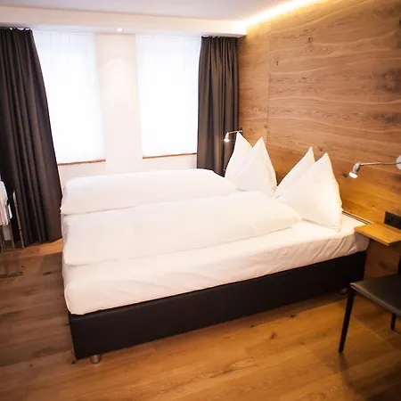 Elite Alpine - & Breakfast Hotel 4*