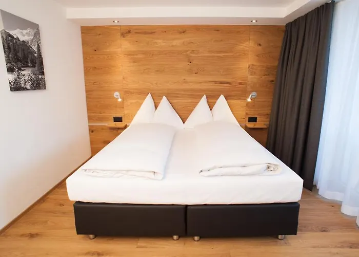 Elite Alpine - & Breakfast Hotel 4*