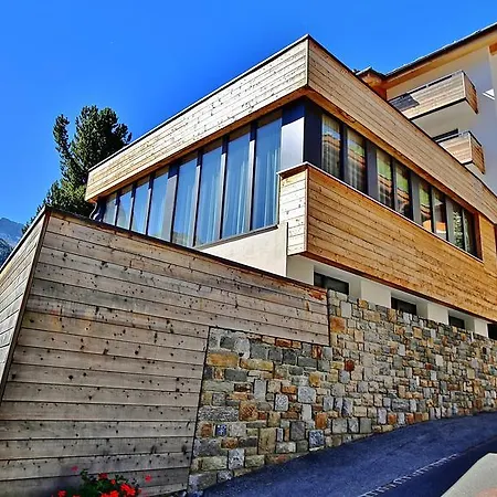 Hotel Elite Alpine - & Breakfast 4*