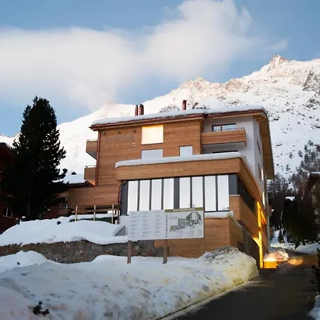 Elite Alpine - & Breakfast Hotel 4*