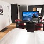 Elite Alpine Hotel 4*