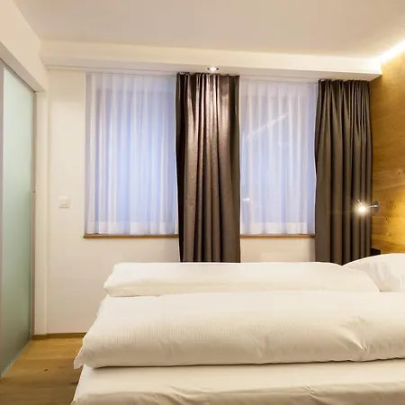 Ξενοδοχείο Elite Alpine - & Breakfast Saas Fee