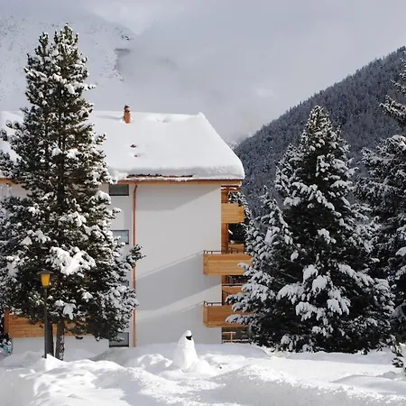 Elite Alpine - & Breakfast Ξενοδοχείο 4*