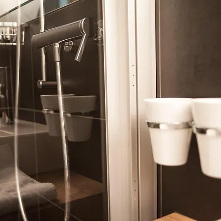 Elite Alpine - & Breakfast 4*